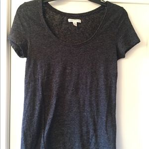 American Eagle dark heather grey t shirt